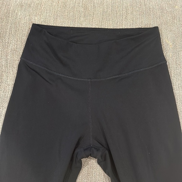 Nike Swoosh Leggings - Picture 2 of 5